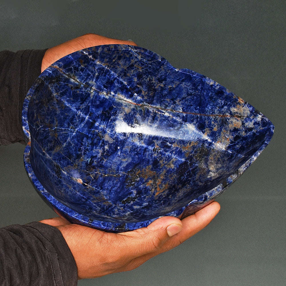 gemsmore:Stunning Sodalite Hugh Carved Genuine Crystal Heart Shape Gemstone Carving Bowl