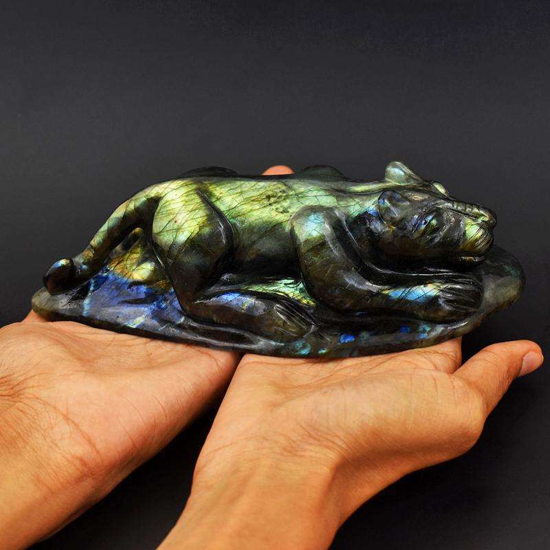 gemsmore:Top Blue Flash Labradorite Crystal Carved Panther