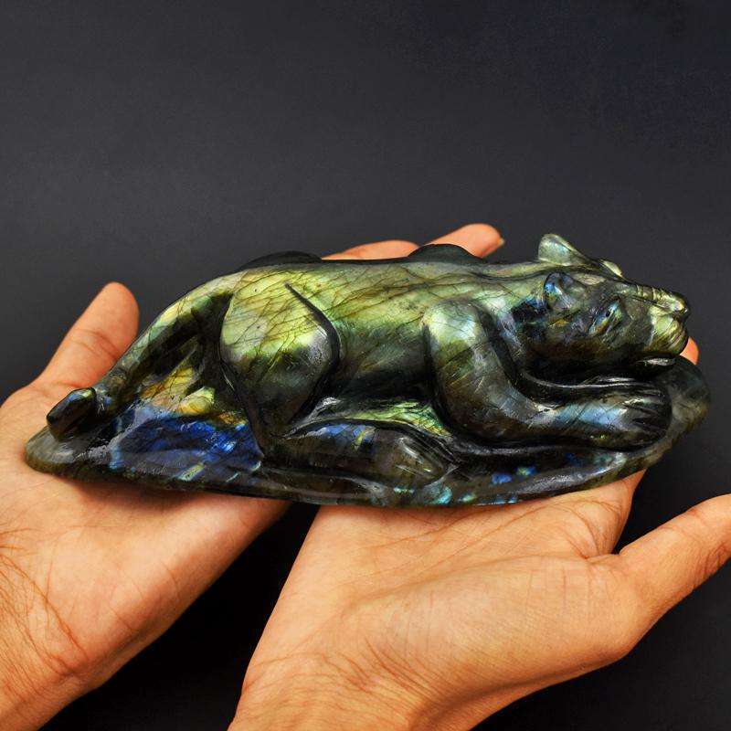 gemsmore:Top Blue Flash Labradorite Crystal Carved Panther