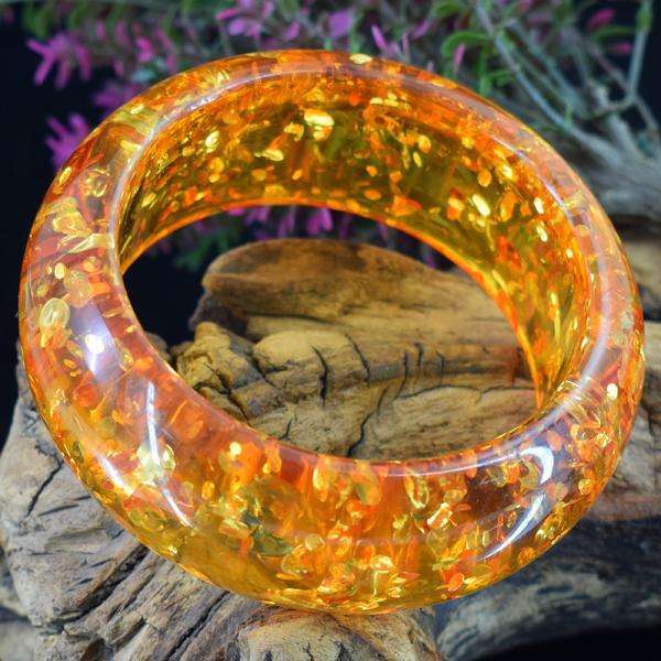 gemsmore:Women Jewellery Synthetic Amber Carved Bangle